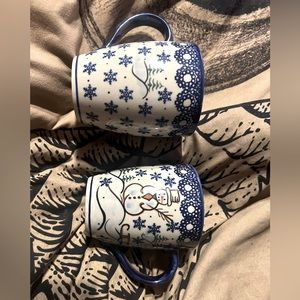 Set of 2 Polish pottery Christmas mugs!